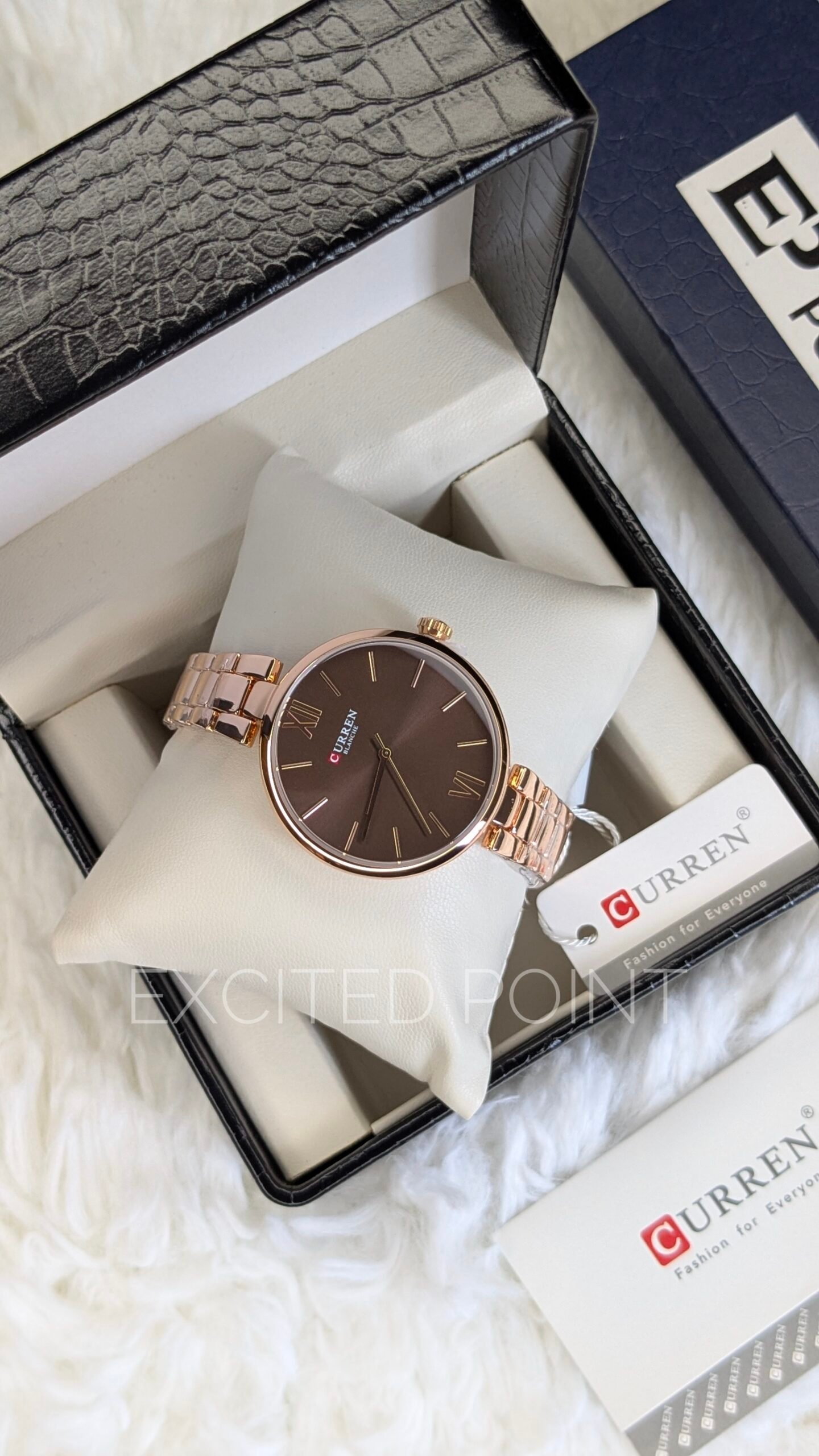 112134 CURREN 9017 Official Women’s Quartz Watch - Image 1